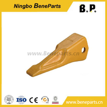 كوماتسو دلو قطع غيار 1987821340 عن طريق الصب الأسنان الممزق