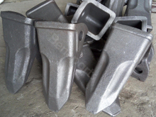 كوماتسو تزوير حفارة 207-70-14151RC-F دلاء الأسنان