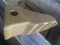 كاتربيلر J550 دلو الأسنان 1386552